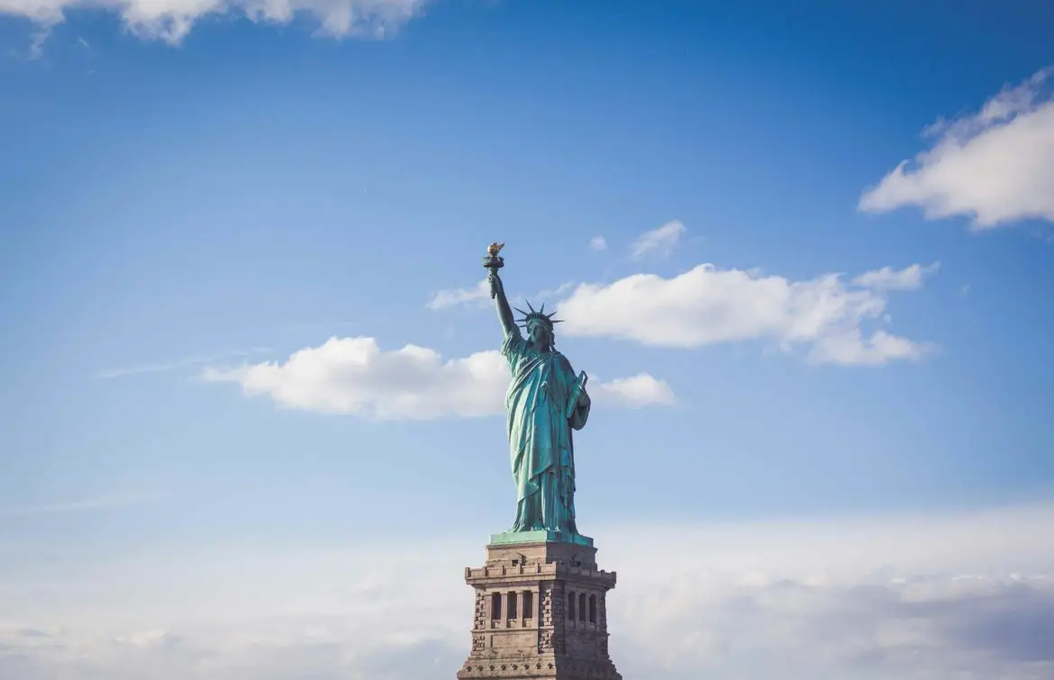 american scholarship for international undergraduates